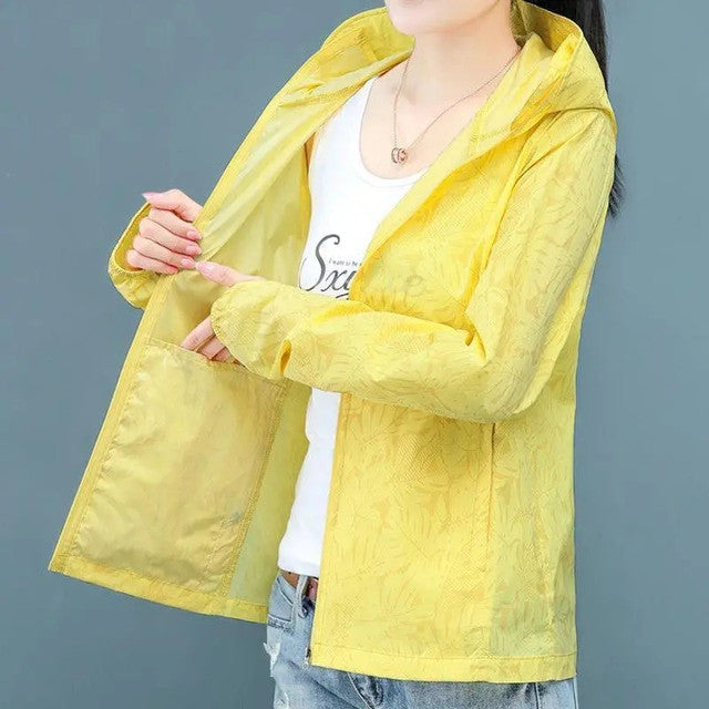 Women's Waterproof Spring Hiking Jacket for Outdoor Activities